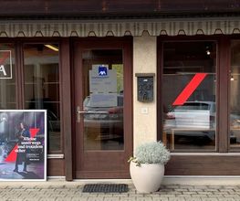 AXA, Geschäftsstelle Wattenwil Bild 3