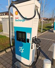 Shell Recharge Charging Station Bild 1