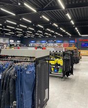 POLO Motorrad Store Bonn Bild 3