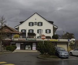 pharmacie-amavita-savigny-batiment