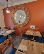 BISTRO A image 5