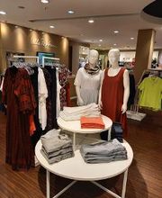 Ulla Popken | Große Größen | Wildau Bild 8