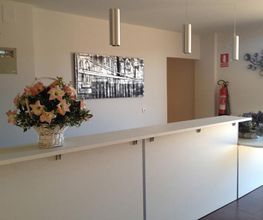 centro-residencial-odon-alonso-recepcion-03.jpg