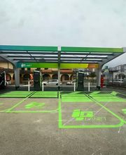 IPLANET Ricarica in sicurezza in modalità ultra fast per tutti i veicoli elettrici.