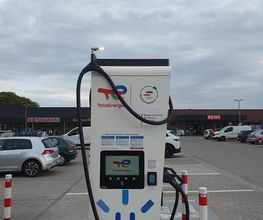 TotalEnergies Charging Station Bild 1