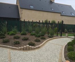 Les Jardins D'Ailleurs image 8