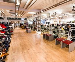 MUECKE Nürnberg-Mögeldorf Damenschuhe und Herrenschuhe