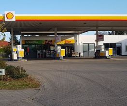 Shell Station Rebecca Maaß Bild 4