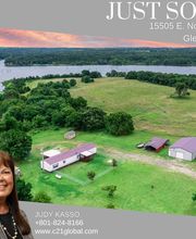 Century 21 Global Realtors image 18