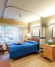 Berkley West Healthcare Center image 17
