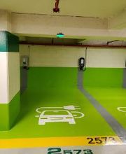 Parking Interparking Clichy Montmartre image 8