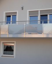 Balkongelaender Edelstahl Glas Blech