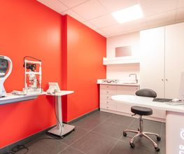 Opticien ÉCHIROLLES Optical Center image 8
