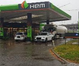 HEM Tankstelle Bild 3