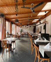 Café-Restaurant La Colonne Bild 3