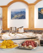 Hotel und Restaurant Alpina Bild 2