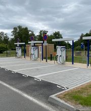 bp pulse Charging station image 2