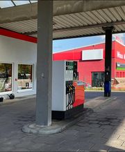 Tankstelle Kügel Bild 5