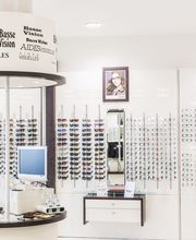 Opticien DOURGES Optical Center image 2