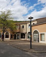 Doridon Christine image 2