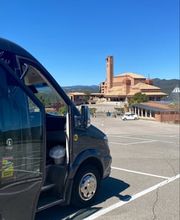 Fleet and Goo Minibus imagen 10