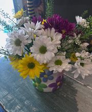 Brownsburg Flower Shop image 9