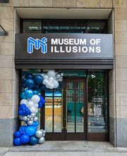 Museum of Illusions - Seattle image 11