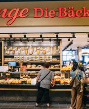 Junge Die Bäckerei. Bild 6