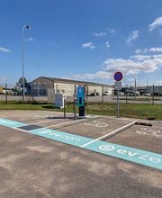 EVzen Station de recharge Genlis - Weldom