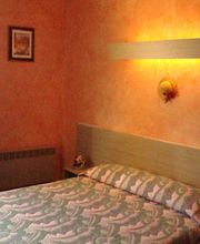 Hôtel Restaurant Les Marronniers image 9