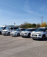 Ambulances Taxis Collard image 2