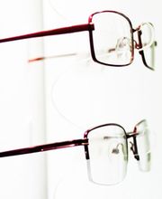 Optic 2000 image 1