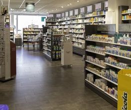 Pharmacie-Amavita-Gare-Nyon-intérieur