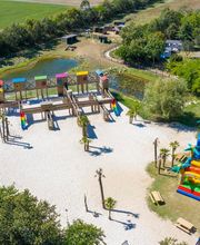 Camping Sandaya Séquoia Parc image 17