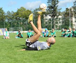 Fussballmarkt Dominik Kaesberg Bild 4