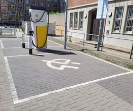 Shell Recharge Charging Station Bild 4