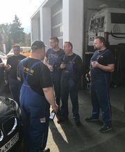 Premio Reifen + Autoservice Jens Pleyer Bild 14