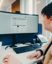 Beratung in der Agentur - DBV Deutsche Beamtenversicherung Wessel & Kollegen OHG - Kfz-Versicherung in Nürnberg