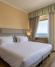B&B HOTEL Diano Marina Palace immagine 1