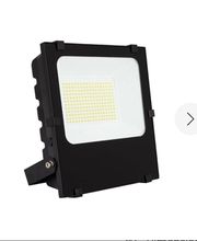 D-MATERIELS & LIGHT image 6