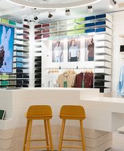 Lacoste Americas Plaza imagen 4