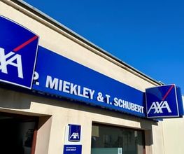 AXA Versicherung Peter Miekley & Tom Schubert Bild 3