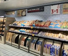 Intermarché SUPER Senonches image 17
