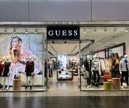 GUESS immagine 1