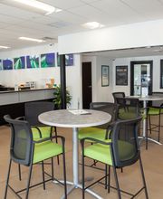 Customer Experience Guide Desks