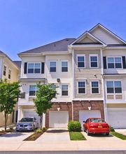 Barrington Park Apartments image 13