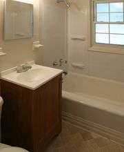Sunny Crest Manor Apartments image 4