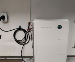 Sigenergy_20kWh_Speicher_mit_integrierter_bidirektionaler_Wallbox - Kopie.jpg