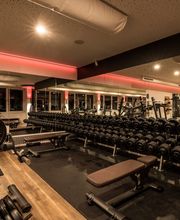 Fitness First Süßen - Hantel Training