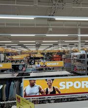 OTTO'S La Chaux-de-Fonds Bild 5
